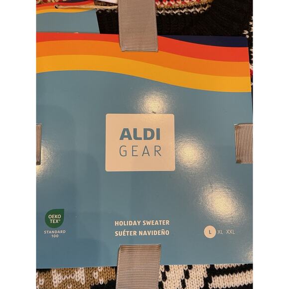 Aldi Gear Christmas Sweater and Hat Beanie Large 2024 Holiday Graphic AOP NEW - Picture 5 of 7